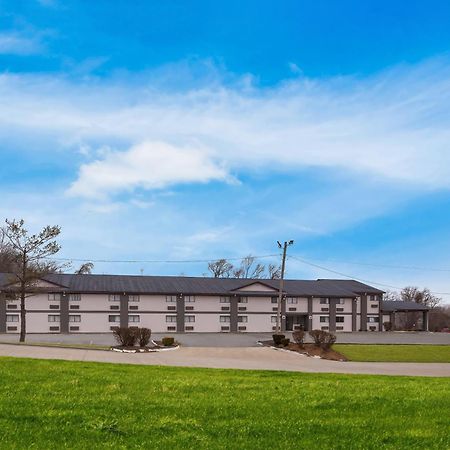 Red Lion Inn & Suites Caseyville Extérieur photo