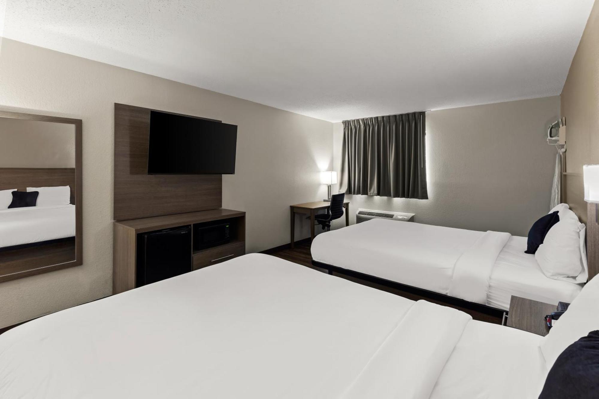 Red Lion Inn & Suites Caseyville Extérieur photo