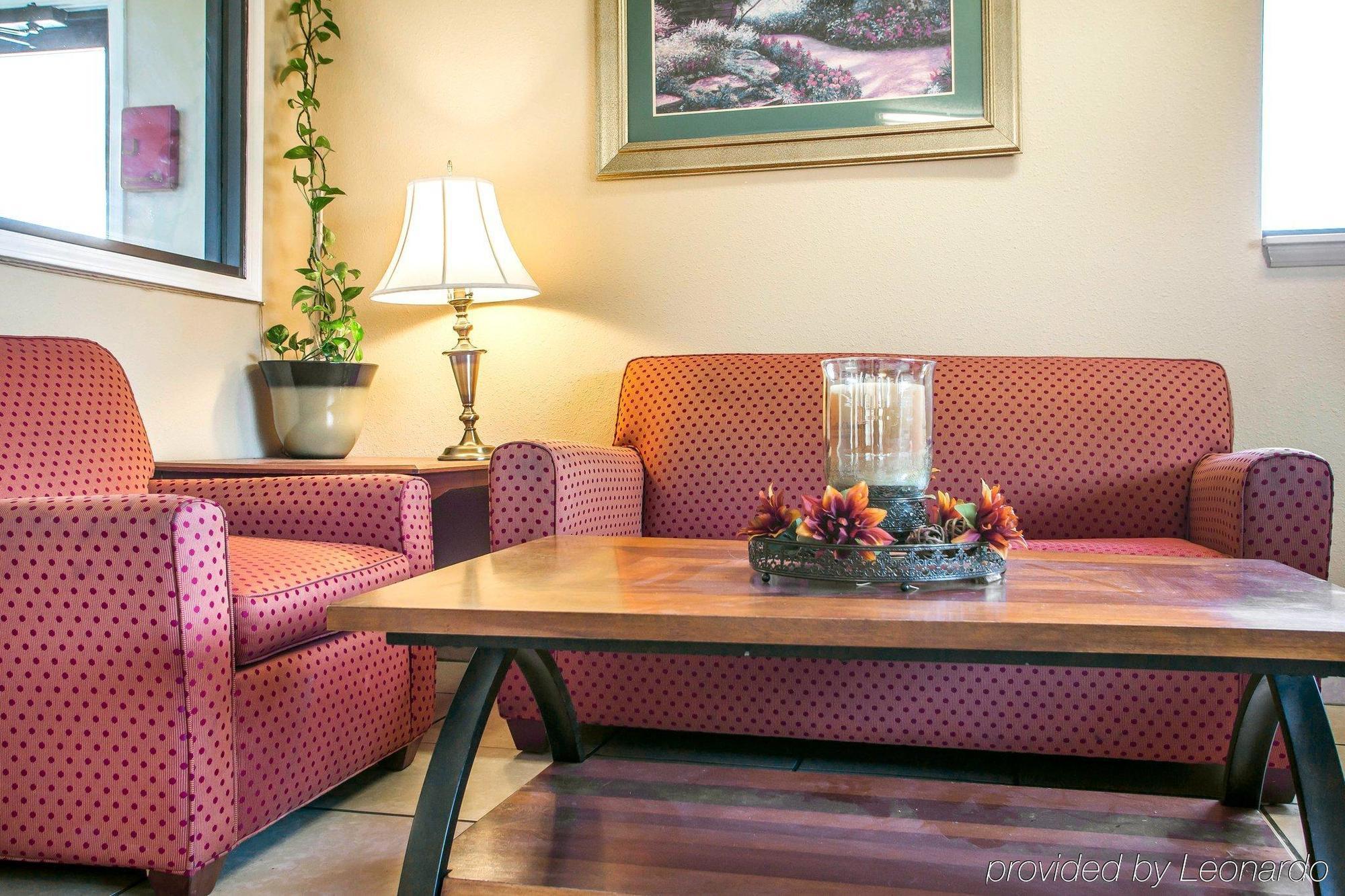 Red Lion Inn & Suites Caseyville Extérieur photo