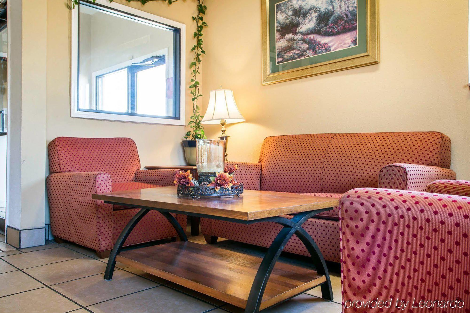 Red Lion Inn & Suites Caseyville Extérieur photo